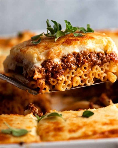 Pastitsio (Greek Baked Pasta) .